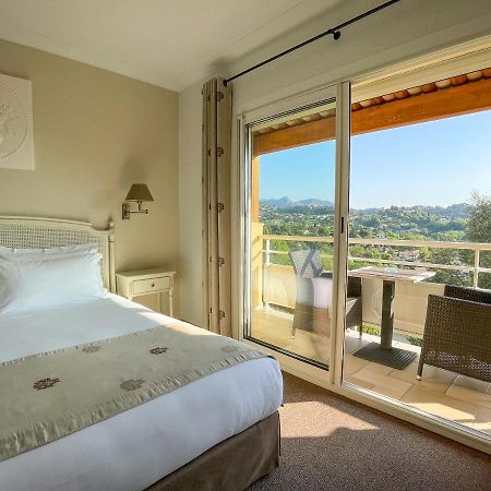 Hotel Marc-Hely La Colle-sur-Loup Dış mekan fotoğraf