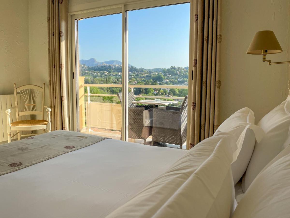 Hotel Marc-Hely La Colle-sur-Loup Dış mekan fotoğraf