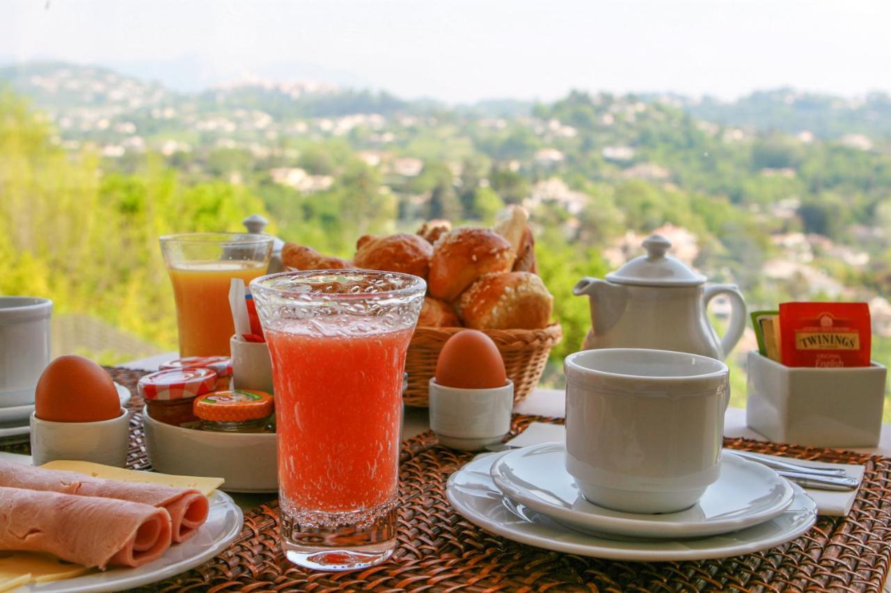 Hotel Marc-Hely La Colle-sur-Loup Dış mekan fotoğraf