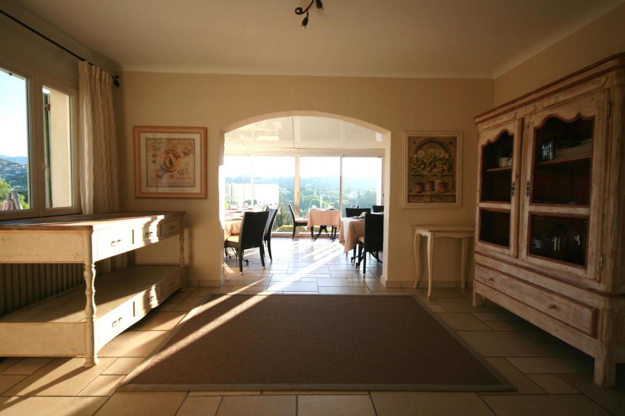 Hotel Marc-Hely La Colle-sur-Loup Dış mekan fotoğraf