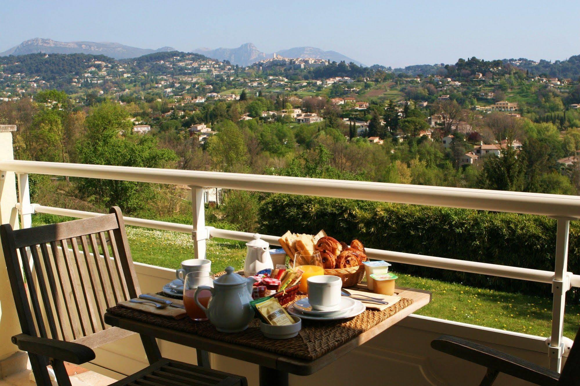 Hotel Marc-Hely La Colle-sur-Loup Dış mekan fotoğraf